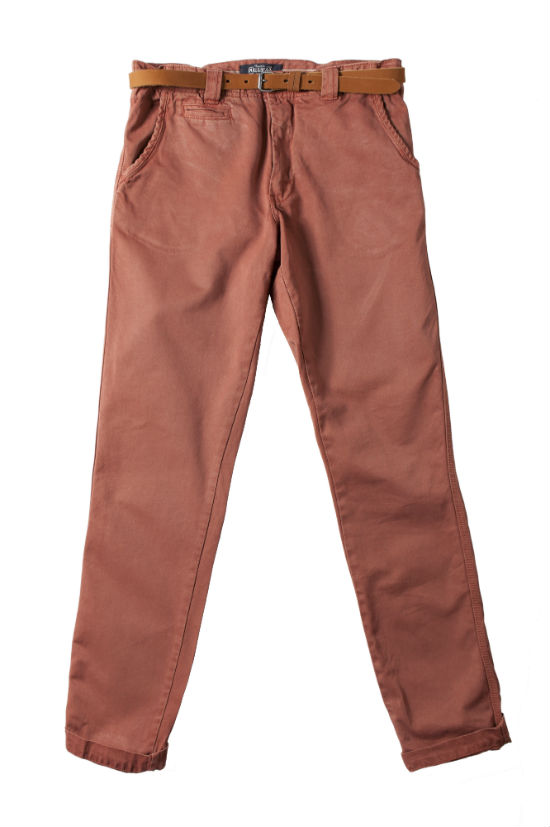 Para los que prefieran el pantalón corto, ¿qué tal éste de Pull & Bear? © Pull & Bear
